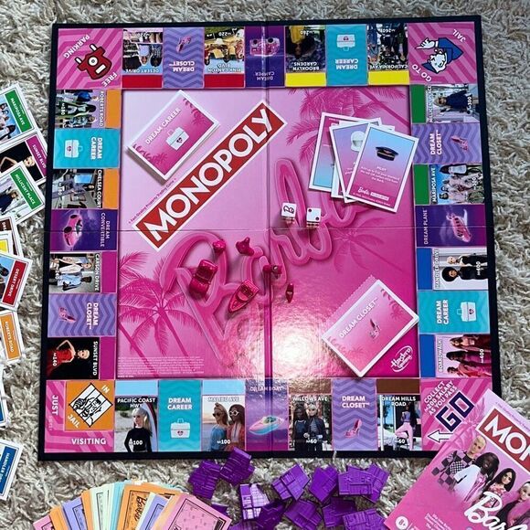 Hasbro Barbie Monopoly - All Pieces - Picture 12 of 12